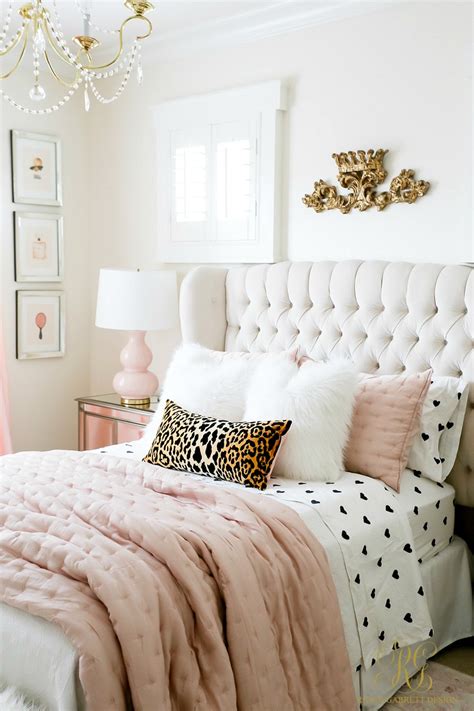 Admittedly, kids tend to outgrow bedroom styles, colors and themes pretty quickly. Tips for Cozy Kid's Bedrooms - Randi Garrett Design