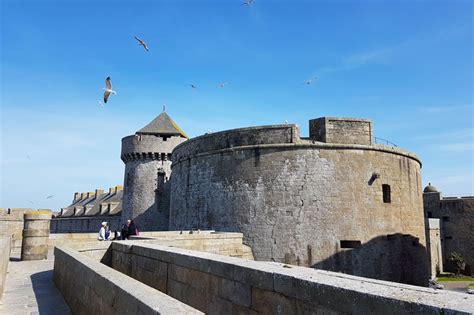 For amateurs and novices there are schools. Visiter Saint-Malo en Bretagne | Blog voyage Chaux me le monde