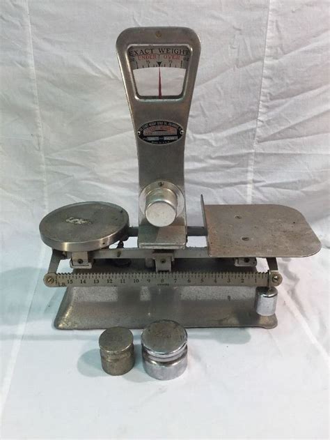 Vintage Exact Weight Co Balance Scale With 1 Lb And 2 Lb Weights