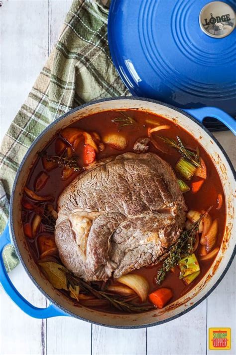 Scopri ricette, idee per la casa, consigli di stile e altre idee da provare. Best Beef Chuck Roast Recipe (Pot Roast) | Sunday Supper ...