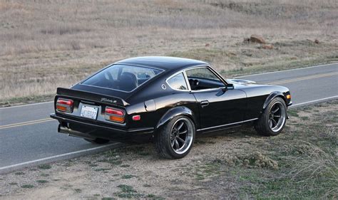 240z Datsun Datsun 1600 Datsun Car New Trucks Cars Trucks Nissan Z