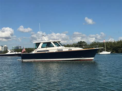 2007 Sabre 34 Hardtop Express Power Boat For Sale