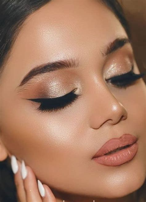 Glamorous Makeup Ideas For Any Occasion Glam Wedding Makeup Gold