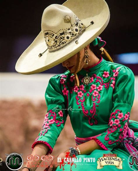 Escaramuza Charra Vestidos Escaramuza Traje De Mariachi Mujer Escaramuzas