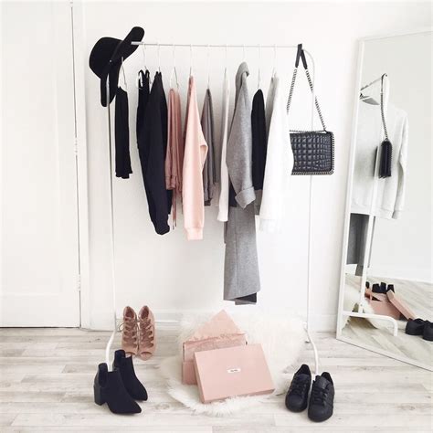 17 Minimalist Wardrobes That Will Make You Want To Throw Half Your