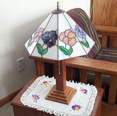 Step By Step Instructions How To Make A Stained Glass Panel Lamp