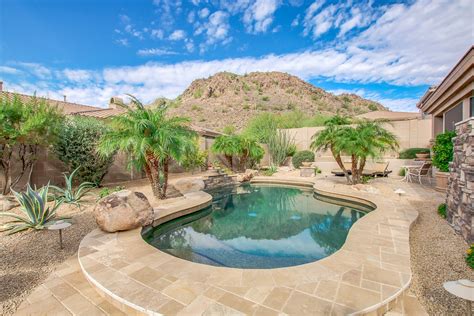 Dried kidney beans need soaking and should be cooked carefully because they contain toxins on the outer skin when raw, which are rendered harmless by boiling. 23 Outdoor Kidney-Shaped Swimming Pools (Photos)