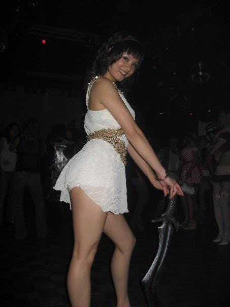 Tam doan ent… read more. Viet Celebs in Halloween Costumes!