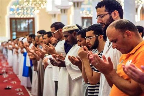 7 keutamaan atau manfaat membaca qunut nazilah. Doa Qunut Saat Shalat Subuh dan Qunut Nazilah