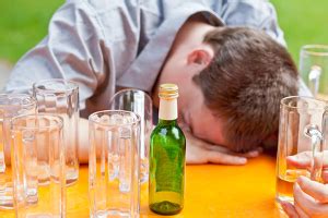 Alkohol und feste gehören kulturell fast untrennbar zusammen. MDMA - Kann ein Drogentest den Konsum nachweisen? 2020