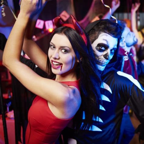 Weinvites Top 10 Creative Halloween Party Ideas