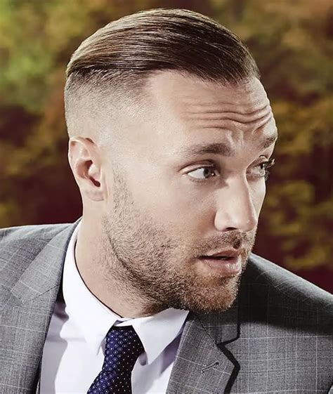 Best Hairstyles For Balding Men 21 Inspired Haircuts Bald Beards