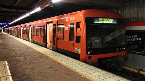 Helsingin metro Mellunmäen metroasema - YouTube