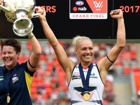 Opals Star Erin Phillips Waived By Wnbas Dallas Wings News Au
