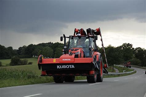 Tractors Kubota M7001 Kubota Europe Sas