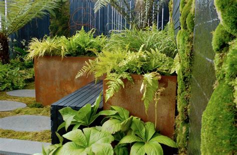 Verdek corten steel planters are shipped in their raw steel state, gradually developing a rich rust patina finish over time. Corten Steel Plant Pots, Containers & Corten Planters ...