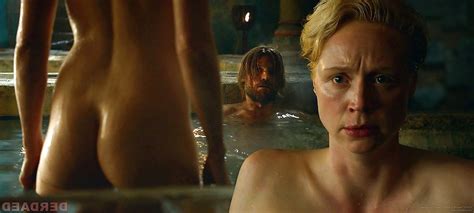 Gwendoline Christie Aka Brienne Of Torth In Game Of Thrones 8 Immagini