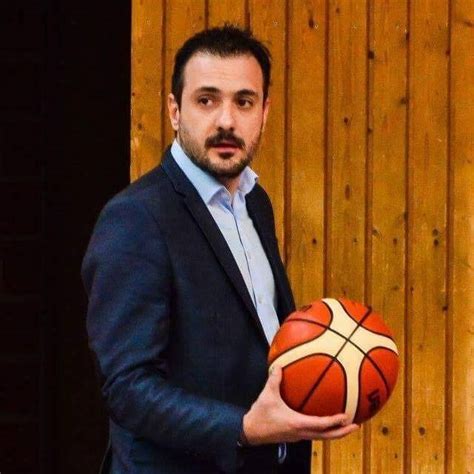 Servicii de infrumusetare » fitness, nutritie si remodelare corporala. Grecul Giannis Koukos este noul antrenor al echipei de ...