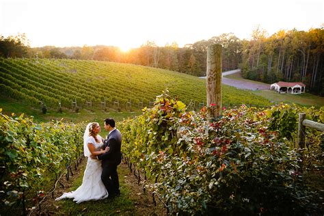 Potomac Point Winery Wedding Photos Stephen Bobb Photography VA