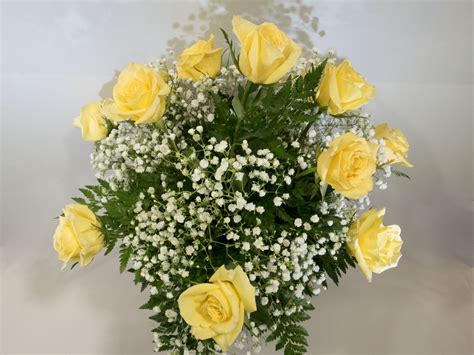 Dozen Yellow Roses With Fern And Babys Breath Roseland Flower And Nursery