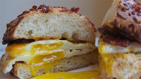 10 Things New York Does Better Than Anywhere Else Egg And Cheese