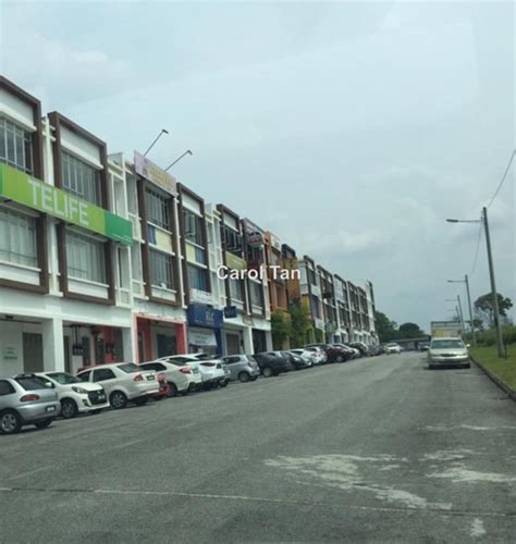 Located about 4 kilometres from kulai town. Bandar Putra, Kulai Intermediate Shop-Office for sale ...