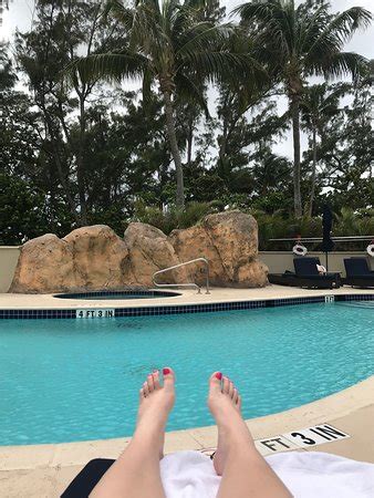 The Spa at Fort Lauderdale Marriott Harbor Beach Resort ...