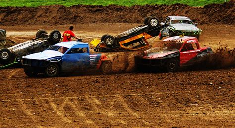 Am rauhen berg, grimmen, 18507, germany. Stock-Car-Legion e.V. Grimmen - Stockcar und Tractor-Pulling
