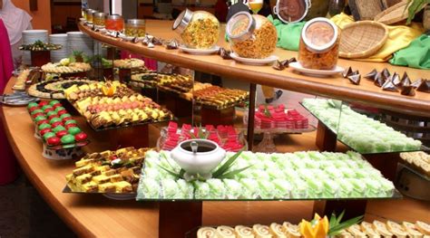 Bolehlah pilih dari senarai yang ada. Hotel Seri Malaysia Melaka Tempat berbuka Puasa Terbaik ...