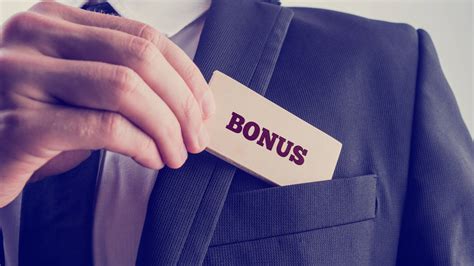 Bonus Are All Employees Entitled To A Bonus Or 13th Cheque