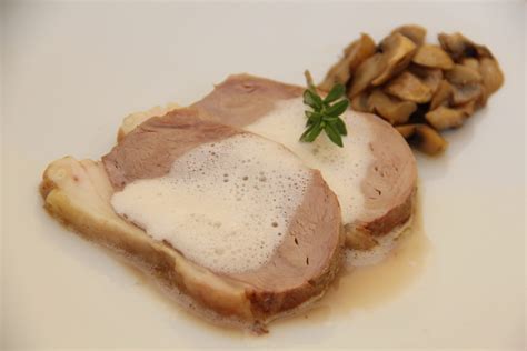 Paleron de veau confit 12 heures écume de champignons
