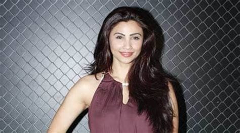 Daisy Shah Has No Apprehensions On Turning Sensuous And Evil For Hate