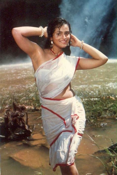 Pin By Moondancer On Shilpa Shirodkar Bollywood Actress Hot Photos Indian Celebrities