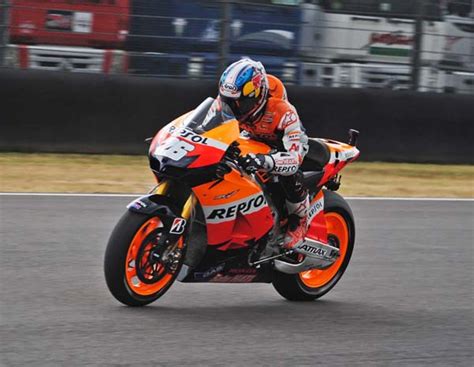 It is the biggest motogp news portal on the internet! File:Dani pedrosa honda motogp mugello 2012.jpg ...