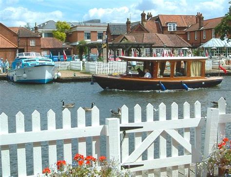 Riverside Cottage In Wroxham, Norfolk Broads - Unique Holiday Cottages