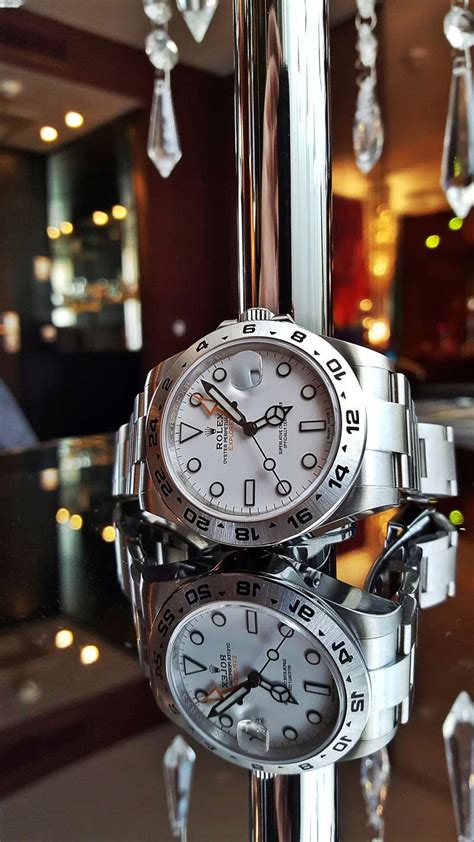 Chronext offers quick buy on shopping for watches. Chronext.co.uk
