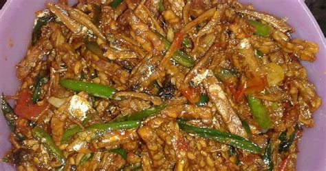 Padahal anda dapat mencoba berbagai resep masak tempe tanpa digoreng tanpa menghilangkan cita rasa tempe yang sedap dilidah. Resep Ikan Teri cabai Hijau oleh EnDi Simanungkalit - Cookpad