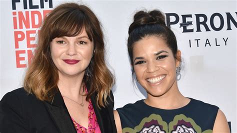 Sisterhood Of The Traveling Pants Stars America Ferrera And Amber