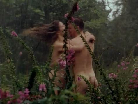 Sean Bean Exposes Tight Bare Bum Naked Male Celebrities