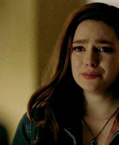 Tumblr is a place to express yourself, discover yourself, and bond over the stuff you love. hope mikaelson gifs | Tumblr