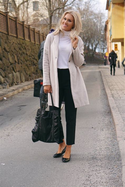 Blonde hairstyle | isabella löwengrip with office outfit. Plåtning med Löwengrip | Höstkläder, Höstmode 2018