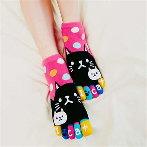 Dot Cartoon Cat Women Socks Short Cotton 5 Toes Socks Funny Cartoon Socks Five Fingers Socks In