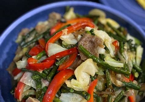 Kemudian masukkan cabai dan tomat tumis hingga agak matang. Resep Tumis Kacang Kol dan bakso oleh Ummu Zakareeya - Cookpad