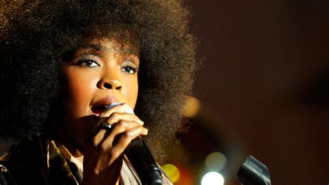 Lauryn Hill Shows Up 2 Hours Late To Miseducation Tour