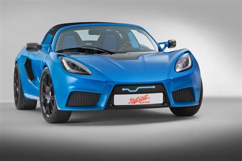 Detroit Electric Unveils All Electric Sp01 Luxury Sports Car Slashgear