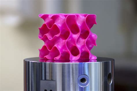 Mit Researchers 3d Print Porous Graphene That Can Be 10 Times As Strong