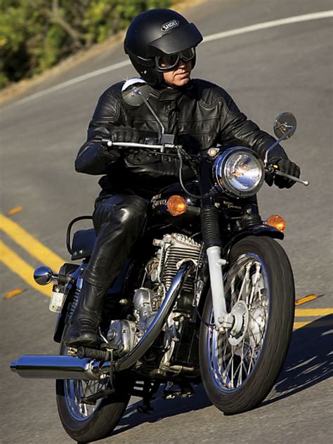 Below are hitchcocks motorcycles dedicated accessories and improvements for the royal enfield 500 e5 + g5 electra efi. 2006 Royal Enfield Bullet 500 ES Electra X Road Test ...