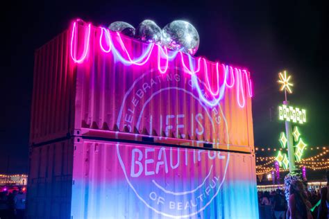 Life Is Beautiful Animated The Las Vegas Spirit For Its 10th Anniversary Edition Edm Identity