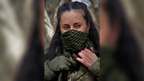Ukrainisches Militär Feiert Sniperin Charcoal Ich Werde Bis Zum Ende Kämpfen