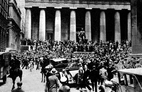Soaring prices tempted more and more people to climb into the market, even those who should have known better. 12 Wall Street Biggest Crashes - Page 2 of 13 ...
